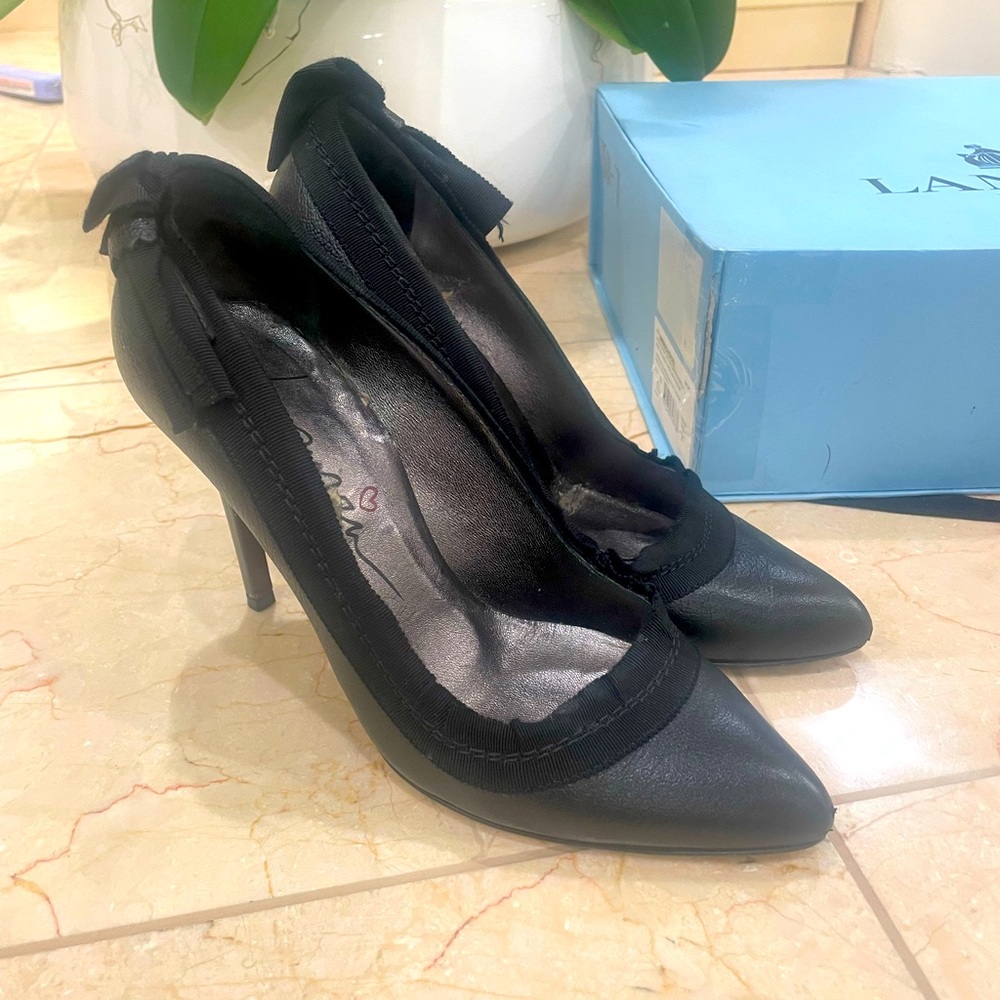 Beautiful black leather LANVIN heels